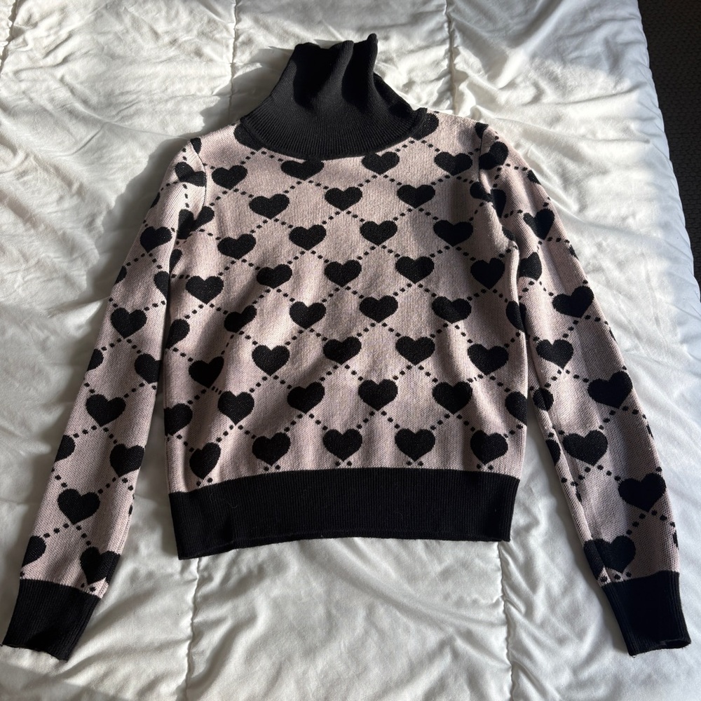Women's Heart Pattern Turtleneck Sweater